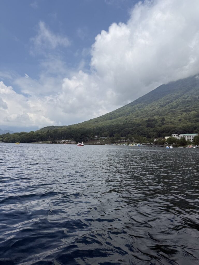 中禅寺湖の現地写真