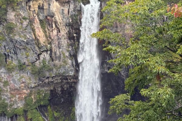 華厳の滝（華厳滝エレベーター・観瀑台）